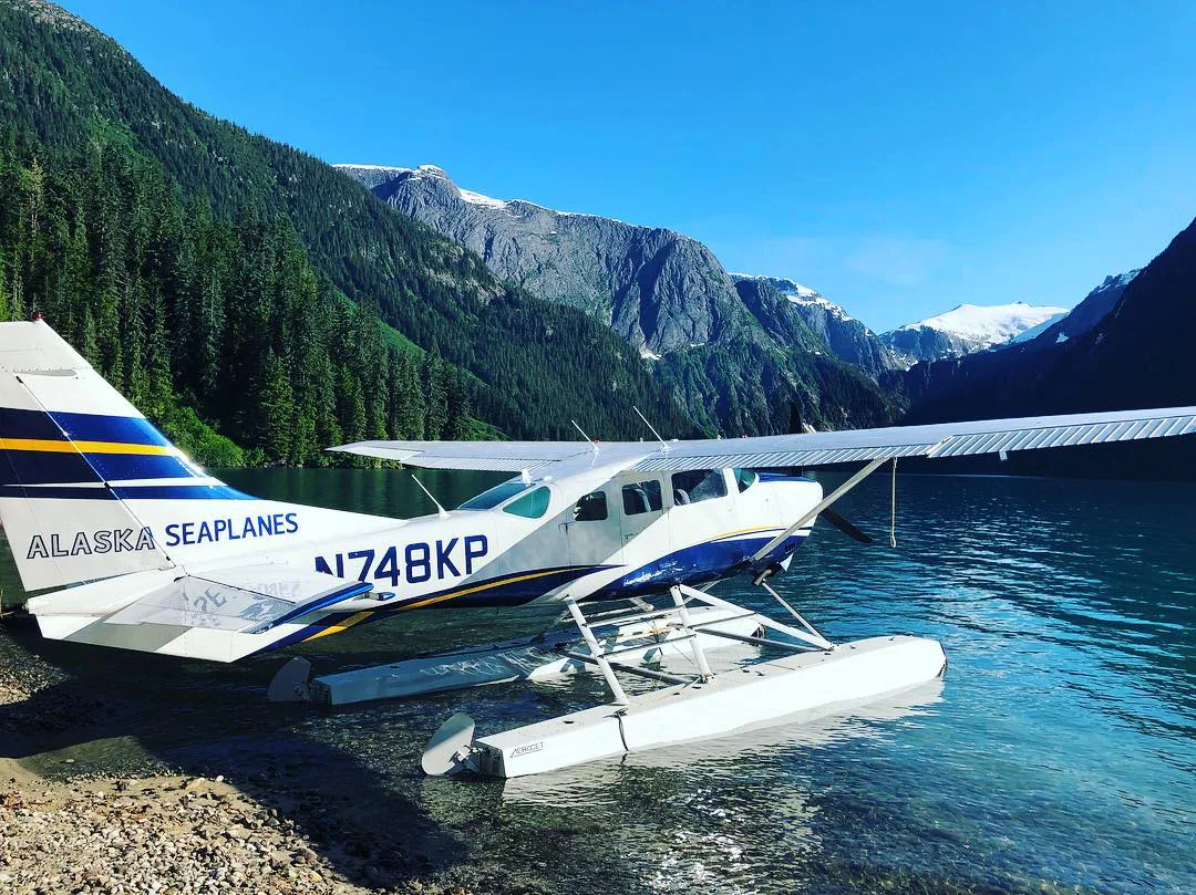 Alaska Seaplanes — 206