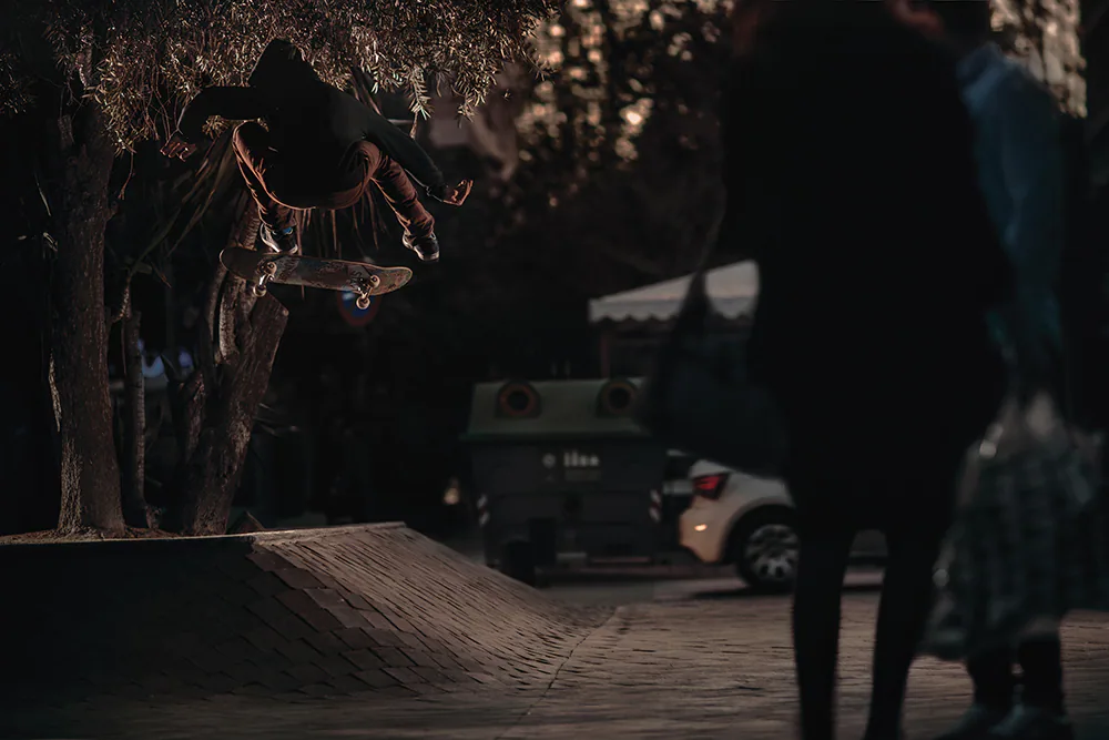 adidas Skateboarding — MADRID13 SilasBaxterNeal FS FLIP HIP MURCIA